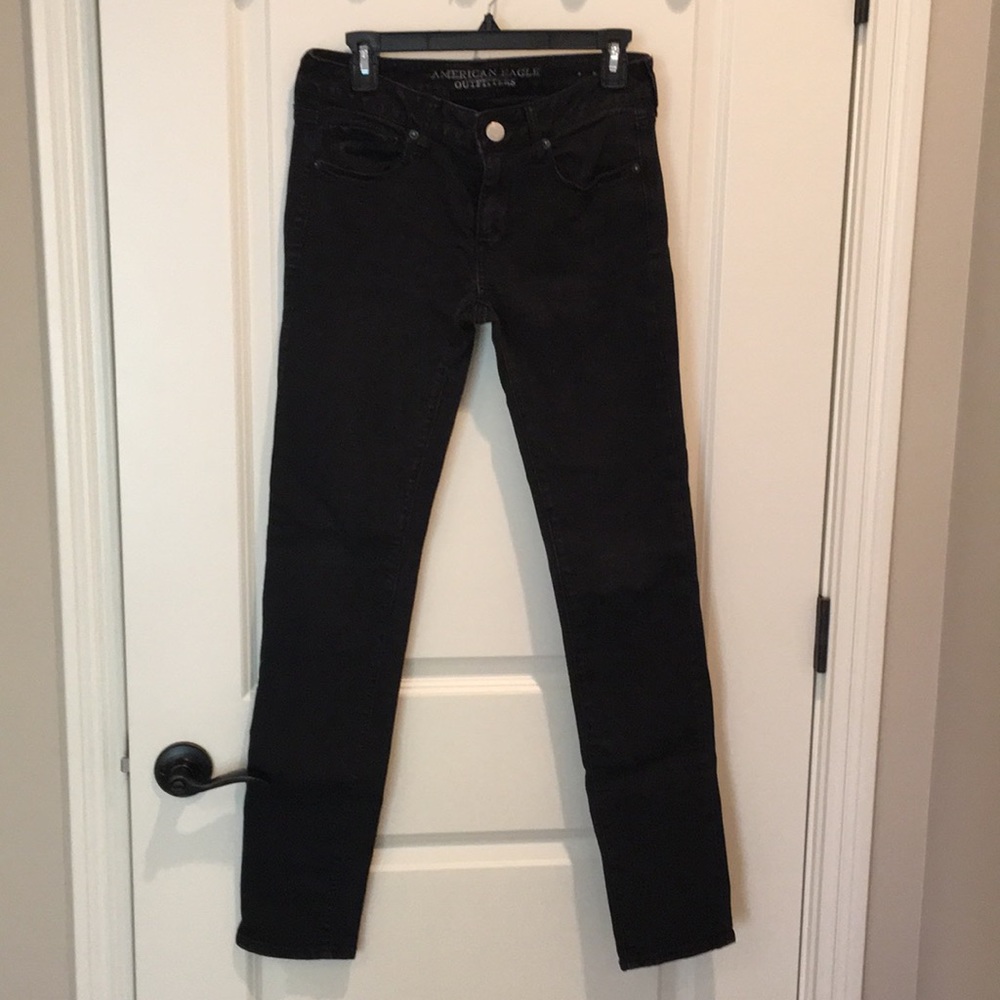 American eagle black skinny jeans- size 6 LONG!